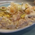 Ensaladilla de patata, pollo y langostinos